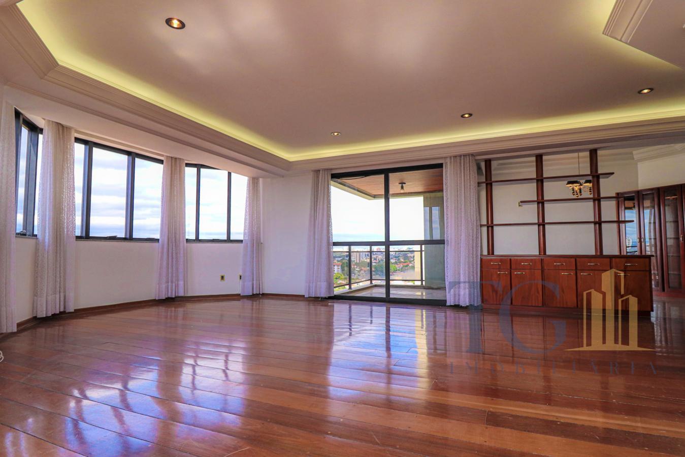 Apartamento à venda com 4 quartos, 220m² - Foto 11