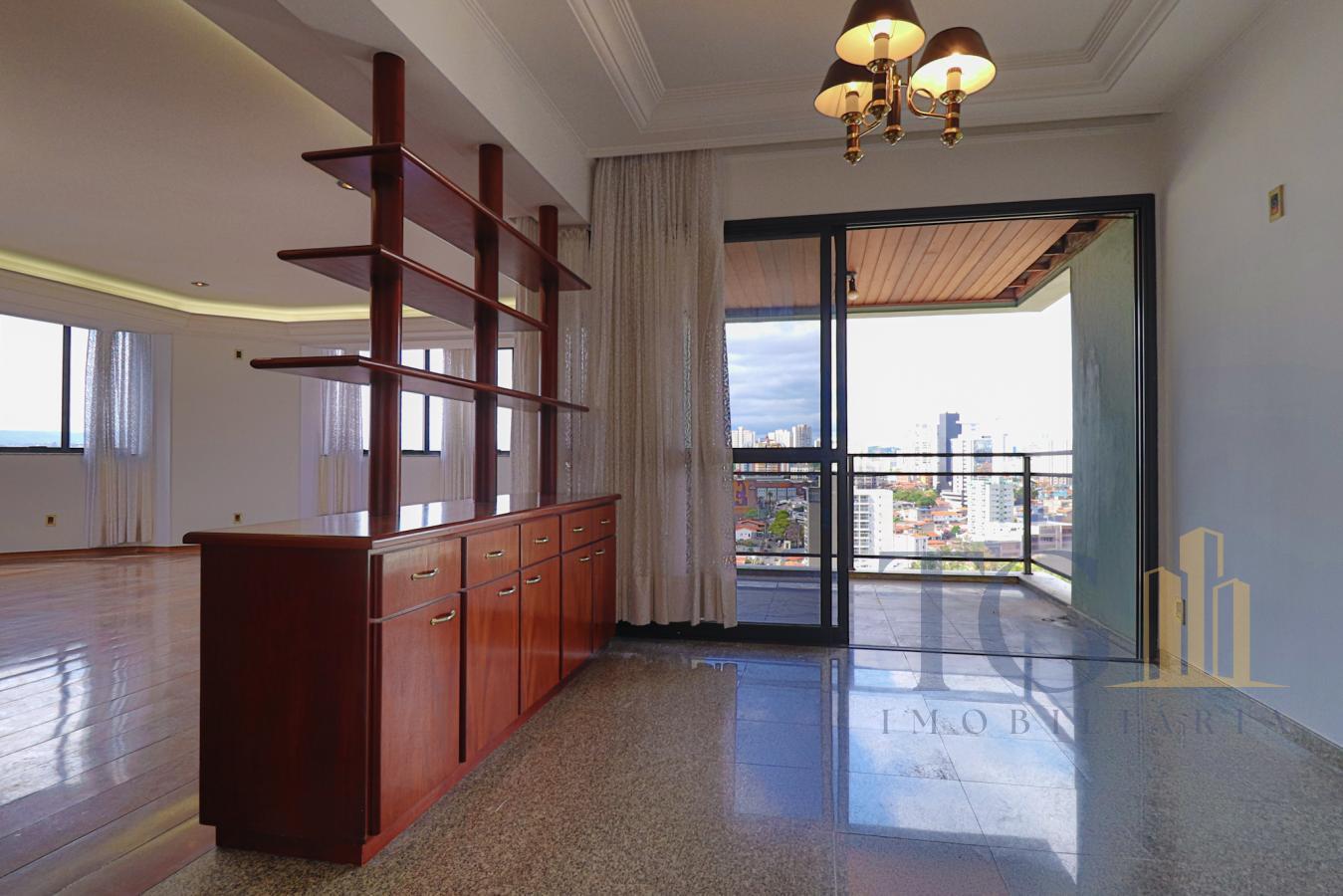 Apartamento à venda com 4 quartos, 220m² - Foto 12