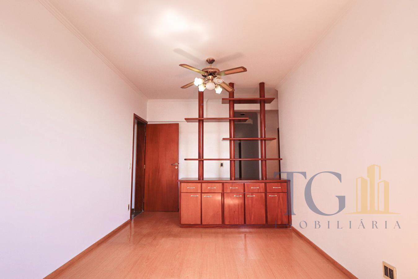 Apartamento à venda com 4 quartos, 220m² - Foto 23
