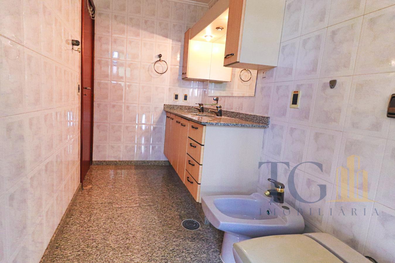 Apartamento à venda com 4 quartos, 220m² - Foto 39
