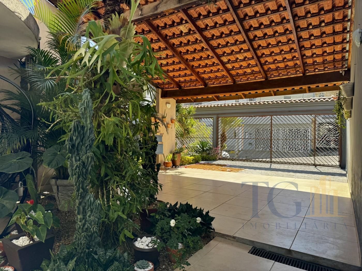 Casa à venda com 3 quartos, 1 suíte, 2 vagas e 178m² no Jardim Karolyne, Votorantim (SP) — foto 7 de 22