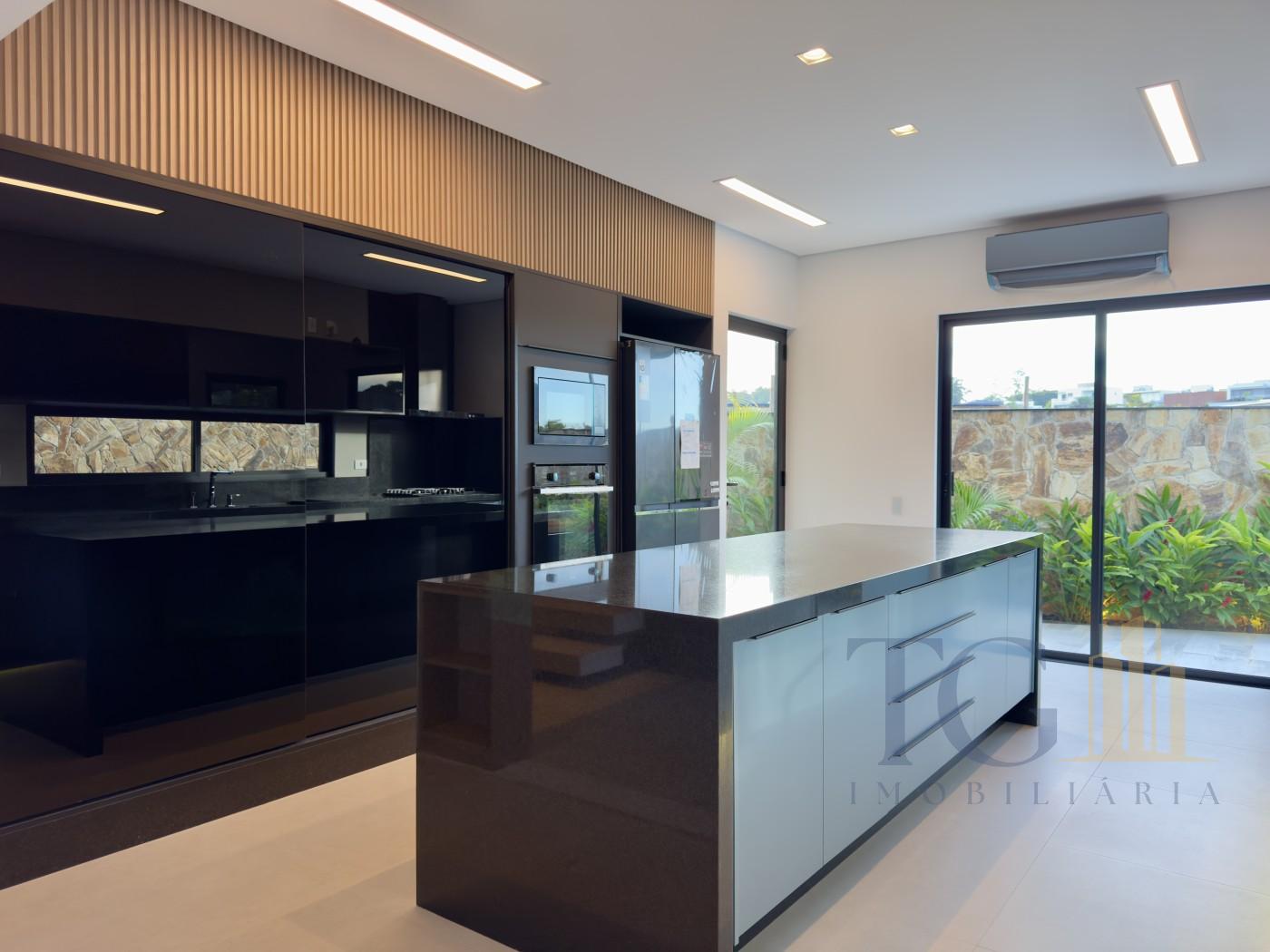 Casa à venda com 4 suítes, 8 vagas e 400m² no Alphaville Nova Esplanada, Votorantim (SP) — foto 13 de 30