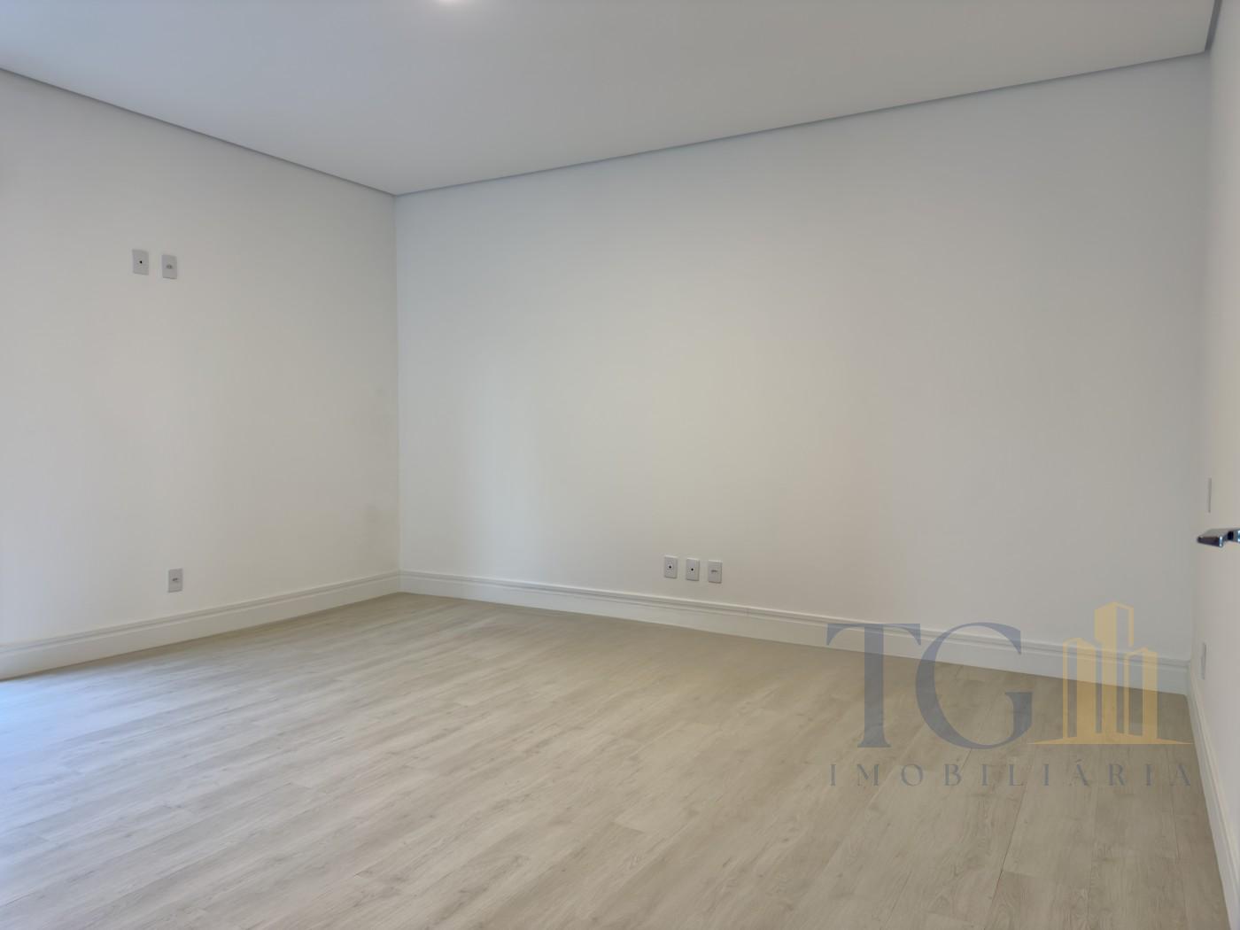 Casa à venda com 4 suítes, 8 vagas e 400m² no Alphaville Nova Esplanada, Votorantim (SP) — foto 25 de 30
