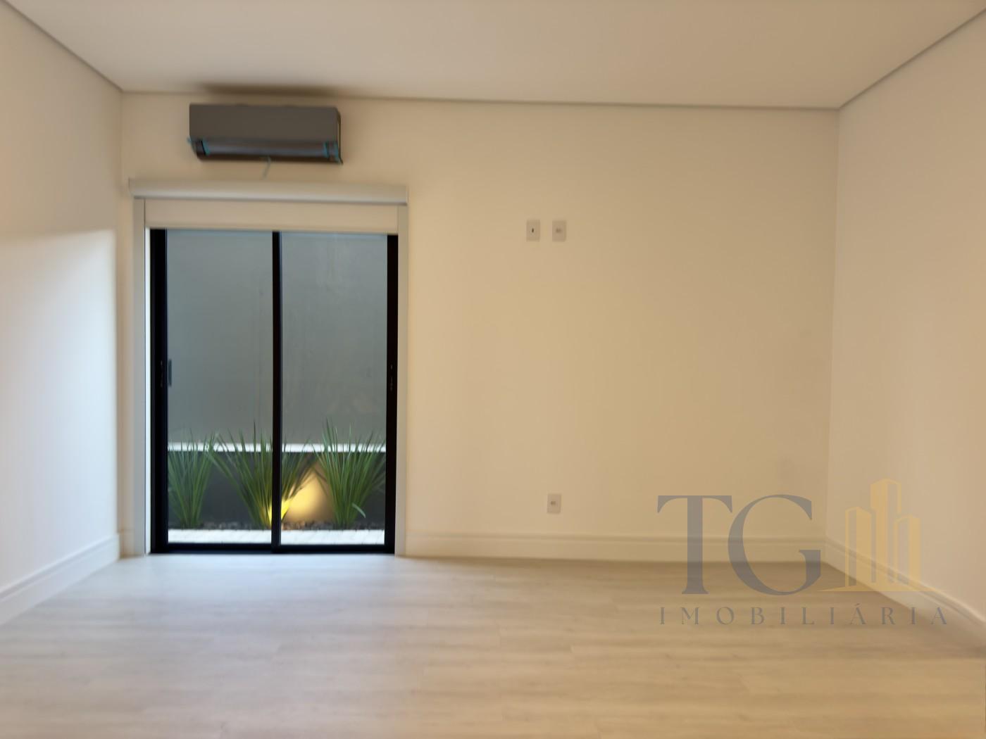 Casa à venda com 4 suítes, 8 vagas e 400m² no Alphaville Nova Esplanada, Votorantim (SP) — foto 28 de 30