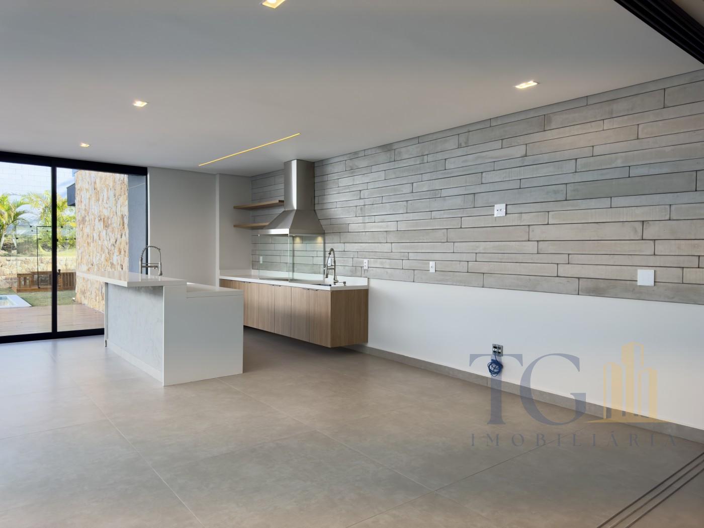 Casa à venda com 3 suítes, 4 vagas e 310m² no Alphaville Nova Esplanada, Votorantim (SP) — foto 9 de 30