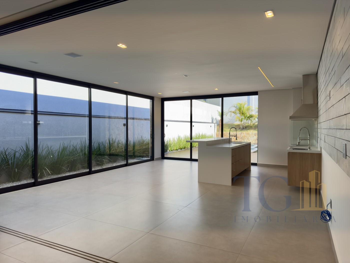 Casa à venda com 3 suítes, 4 vagas e 310m² no Alphaville Nova Esplanada, Votorantim (SP) — foto 3 de 30