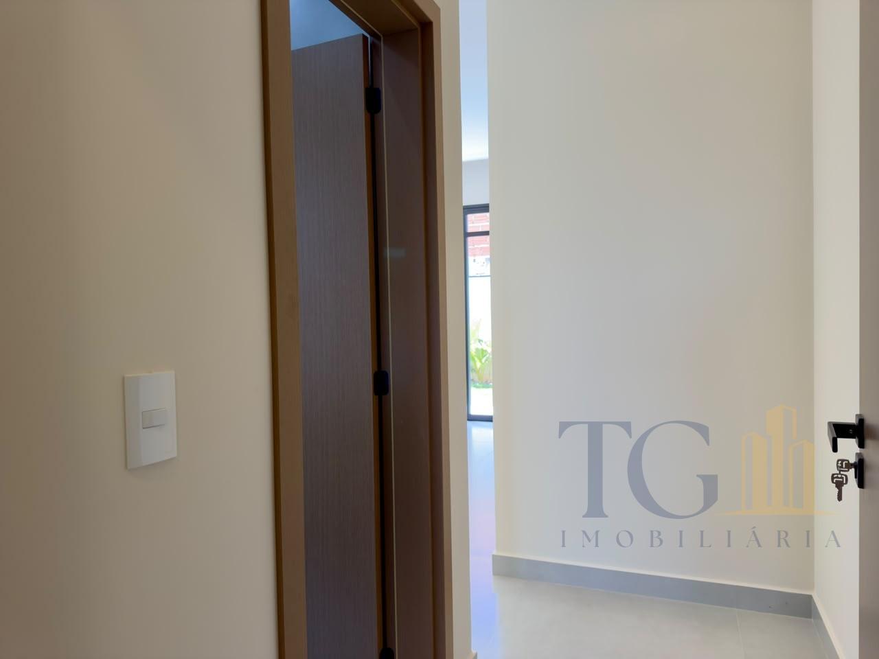 Casa à venda com 3 quartos, 3 suítes, 4 vagas e 222m² no Alphaville Nova Esplanada, Votorantim (SP) — foto 22 de 27