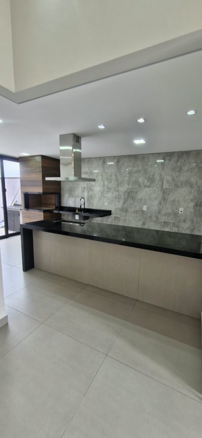 Casa à venda com 3 quartos, 1 suíte, 4 vagas e 135m² no Wanel Ville, Sorocaba (SP) — foto 6 de 19