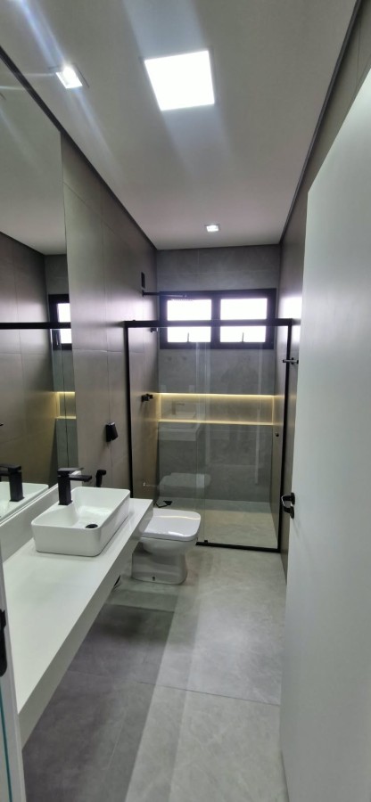 Casa à venda com 3 quartos, 1 suíte, 4 vagas e 135m² no Wanel Ville, Sorocaba (SP) — foto 8 de 19
