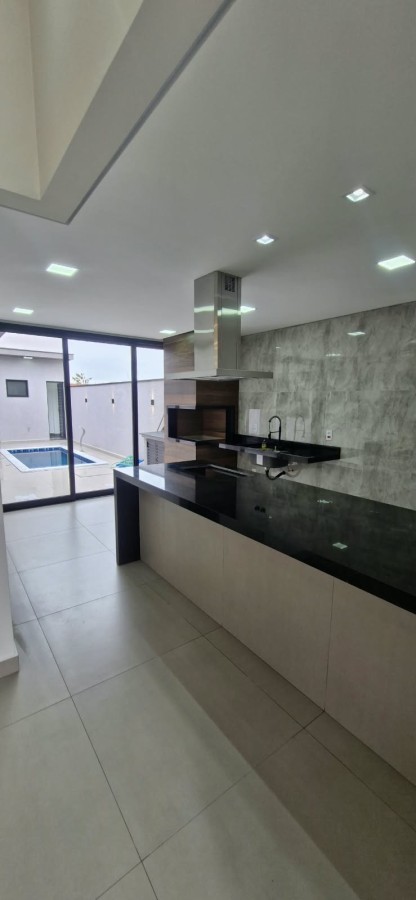 Casa à venda com 3 quartos, 1 suíte, 4 vagas e 135m² no Wanel Ville, Sorocaba (SP) — foto 7 de 19