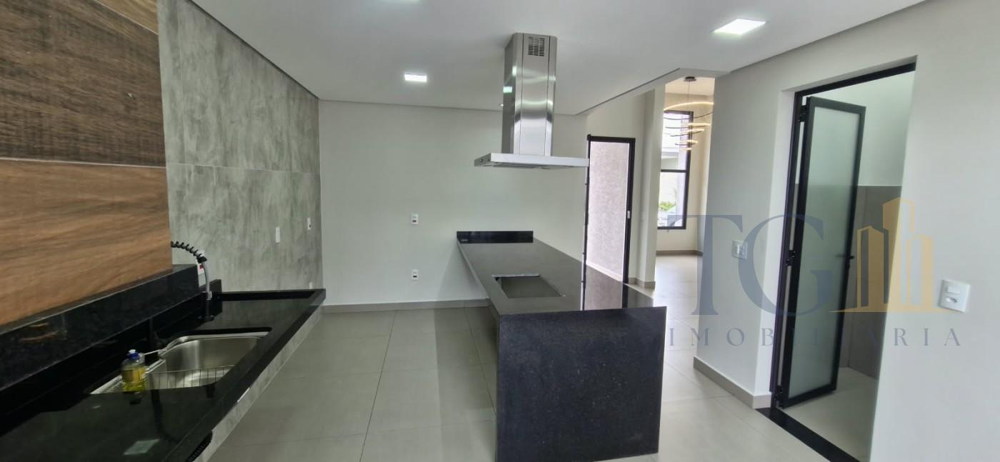 Casa à venda com 3 quartos, 1 suíte, 4 vagas e 135m² no Wanel Ville, Sorocaba (SP) — foto 16 de 19